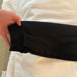 Black men nike joggers Large